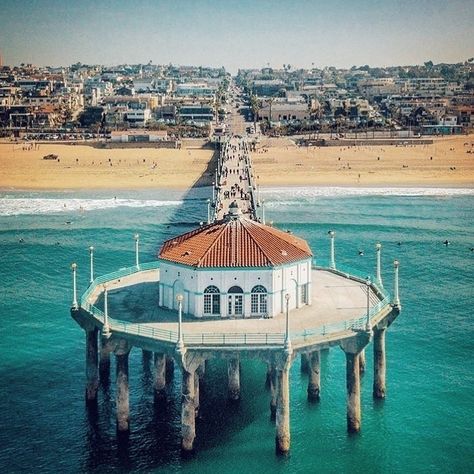 Manhattan Beach Pier Los Angeles California Angeles, Los Angeles, Beach Boardwalk Aesthetic, Beach Wallpapers, Experience Map, Beach Mood, Manhattan Beach California, Manhattan Beach Pier, Beach Los Angeles