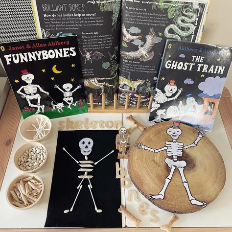 Autumn - Little Moons Library on Instagram: “SKELETON BONES💀🦴 . Today I set up this provocation for Luna to create a skeleton using beans, cotton buds and pasta as bones. We took…” Montessori, Funny Bones Tuff Tray, Skeleton Eyfs Activities, Bones Activity For Preschool, Funnybones Eyfs Activities, Dem Bones Activities, Funny Bones Activities, Skeleton Preschool Activities, Eyfs Halloween Activities