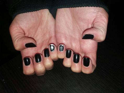 Short october nails: DM: black- silver: depeche mode Nail Arts, Beauty, Nails, Depeche Mode Nails, Short October Nails, October Nails, Natural Nails, Black Silver, Nail Art