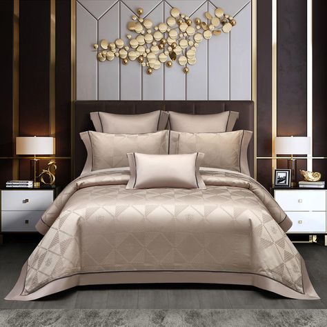 Luxury Bedrooms, Beautiful Bedsheets, Hotel Bedding, Jacquard Bedding, Egyptian Cotton Bedding, Patterned Bedding, Luxurious Hotel, Luxurious Bed, Understated Luxury