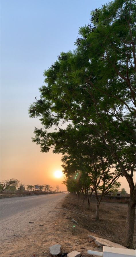 Nature, Village Snap, Morning Snap, Nature Photography Trees, Sky Photography Nature, Amazing Nature Photography, Night Scenery, Emotional Photography, Landscape Photography Nature