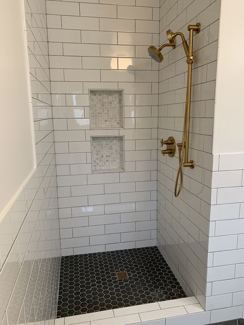 Tiled Shower Stall Small, Shower With Alcove, Tiled Small Shower Ideas, Small Alcove Shower Ideas, Simple Stand Up Shower Ideas, Tile Shower Stall Ideas, Small Standing Shower Remodel, Stall Shower Tile Ideas, Single Stall Shower Ideas