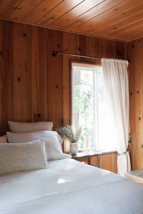 Wood And Pink Interior, Wood Panelling Decor, Pine Paneling Ceiling, Wood Panel Attic, Bedrooms With Wood Paneling Walls, Pine Wood Walls Ideas, Bleached Wood Paneling, Tongue And Groove Bedroom Walls, Wooden Panels Bedroom