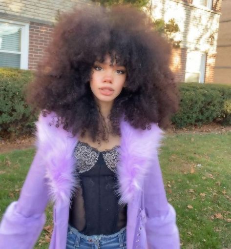 Big Hair, Mixed Girl Hairstyles, Big Afro, Big Curls, Black Femininity, Mixed Girls, Dye My Hair, Afro Hairstyles, The Picture