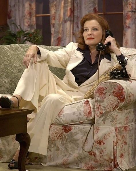 Tumblr, Captain Janeway, Kate Mulgrew, Star Trek Voyager, Star Trek Enterprise, Great Love Stories, Stage Play, Silent Movie, Orange Is The New Black