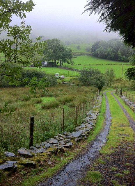 North Wales Coast, North Europe Aesthetic, North Wales Aesthetic, Wales Culture, Wales Scenery, Wales Aesthetic, Wales Countryside, Wales Landscape, Snowdonia Wales