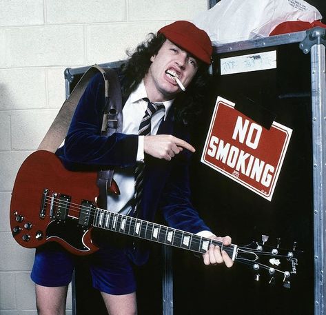 Rock N Roll Aesthetic, Acdc Angus Young, Acdc Angus, Bon Scott, Rockstar Aesthetic, Rock Aesthetic, Highway To Hell, Angus Young, Rock And Roll Bands