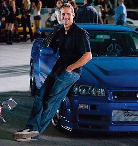 Paul Walker Nissan Skyline, Paul Walker Wallpaper, Disney Cars Wallpaper, Fast And Furious Actors, Skyline Gtr R34, Paul Walker Pictures, Rip Paul Walker, The Darkest Minds, You're Hot