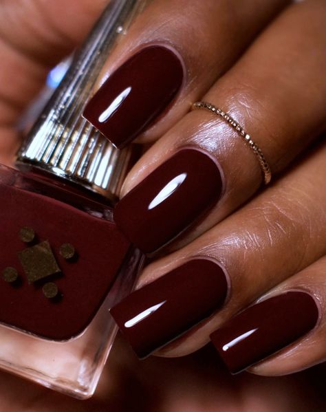 Autumn Nails, Black Women, Nail Designs, Fall Nail Polish Colors, Fall Nail Polish, Fall Nail, Fall Nails, Nail Polish Colors, Dark Skin