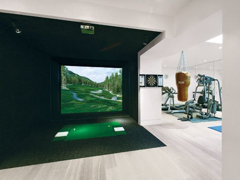 Sophisticated Man Cave! Cute Home Gym, Basement Home Gym, Home Golf Simulator, Indoor Golf Simulator, Basement Gym Ideas, Functional Workout, Gym Bench, Golf Simulator Room, Golf Room