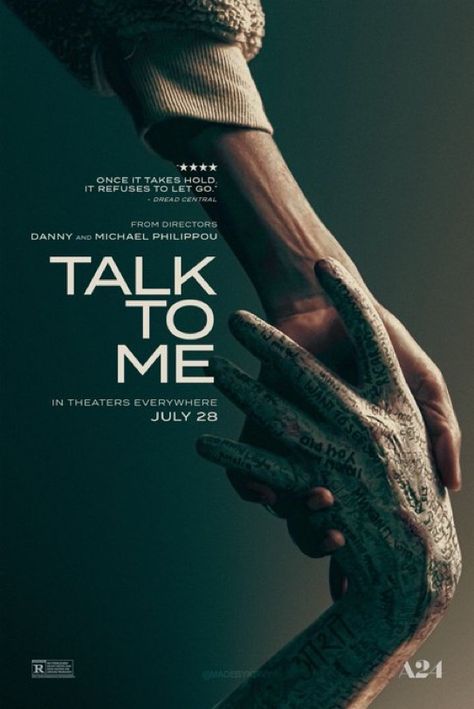 Talk To Me Movie, Classic Horror Movies Posters, Ghost Movies, Cinema Art, New Photos Hd, Film Poster Design, Horror Lovers, Poster Boys, Thriller Movie