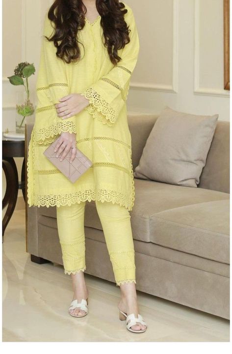 Yellow Suit Design, Classy Dress Outfits Simple, Lemon Colour Dress, Light Yellow Dress, Cotton Dress Designs, Cotton Suit Designs, Simple Dress Casual, Yellow Suit, Latest Dress Design