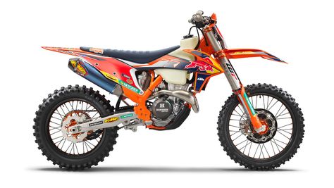 2022 KTM 350 XC-F Factory Edition First Look: While the stocker is a formidable racing motorcycle, these upgrades make it more competitive out of the box. Motocross, Dirt Bike Graphics, Dirt Bike Magazine, Ktm Dirt Bikes, Bike Graphics, Bike Motorcycles, Ktm Factory, Ktm 300, Dirt Motorcycle