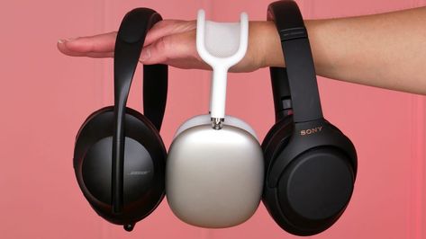 AirPods Max vs. Bose 700 vs. Sony WH-1000XM4: The best noise-canceling headphones compared - CNET Sony Over Ear Headphones, Sony Xm4, Bose 700, Bose Headphones, Best Noise Cancelling Headphones, Wireless Noise Cancelling Headphones, Sony Headphones, Airpods Max, Headphones Design