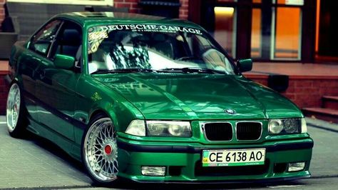 BMW E36 3 series green Coupe, E36 Coupe, Bmw Love, Classic Sports Cars, Bmw E30, Wide Body, Bmw 3 Series, Bmw Cars, My Dream Car