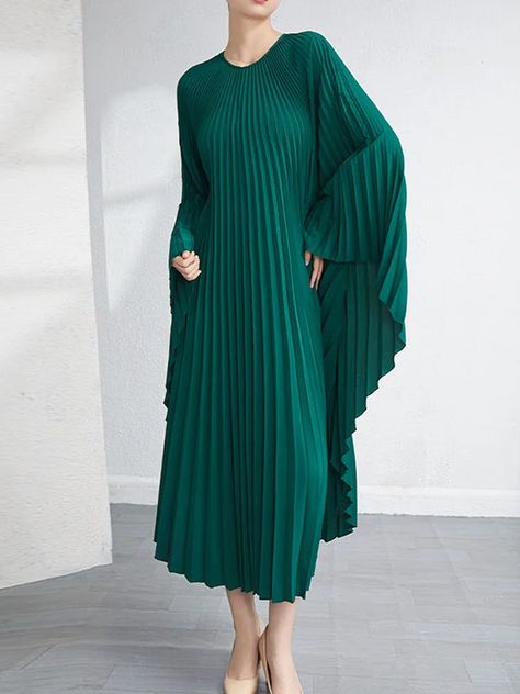 Loose Elegant Crew Neck Long sleeve Long Dress | stylewe Burgundy Long Dress, Skirt Set Two Piece, Plisse Fabric, Dress Kaftan, Minimalist Dresses, Urban Dresses, Green Midi Dress, Maxi Dress Green, Kaftan Dress