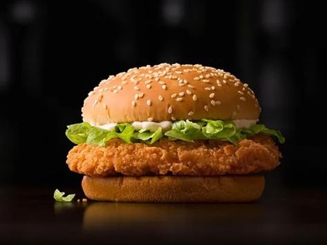 Craving for chicken burger? Worry no more, order from McDelivery to get the juiciest and fresh chicken burger with perfect amount of spices that will satisfy your inner chicken lover! So, hurry and order McChicken Burger right away! Chicken Burger Photography, Burger Snap, Mcdonalds India, Mc Chicken, Mcdonalds Chicken, Shrimp Stew, Food Illustration Design, Cafeteria Food, Ball Recipes