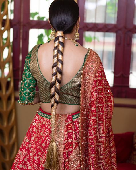 Unique And Pin-Worthy Hair Accessories Traditional Hair Accessories Indian, Hair Bun Accessory, Indian Hairstyles For Saree For Round Face, Bridal Choti Hairstyle, Hairstyle With Hair Accessories, Indian Bridal Braid, Braid Hairstyles Indian, Paranda Hairstyle Punjabi, Navratri Hairstyles Indian