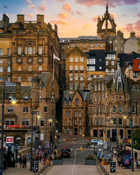 Photos Of Britain 🇬🇧 on Instagram: “Hello! @timholt here. Comment Aye! if you could live in beautiful Edinburgh, Scotland! ❤️ How lovely is this view with the Old Town in the…” Old Town Edinburgh, Edinburgh Travel, England Aesthetic, Edinburgh City, Types Of Architecture, European Vacation, England And Scotland, Edinburgh Scotland, Summer 24