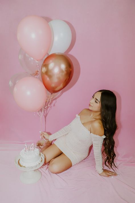 💗 14 “teen” birthday shoot 💗 Sweet 16 Professional Pictures, Birthday Photoshoot Ideas Teenage, Birthday Photoshoot Professional, Teen Birthday Photoshooting Ideas, 13 Birthday Photoshoot, 13th Birthday Picture Ideas, 13th Birthday Dress, 13 Birthday Photoshoot Ideas, 13th Birthday Photo Shoot Ideas