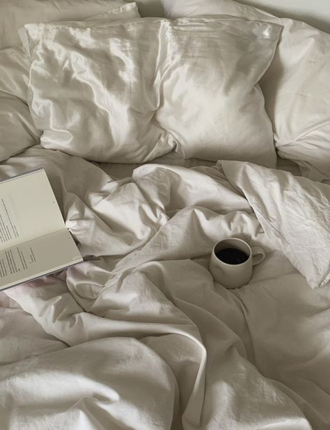 :: Gloomy Sunday Aesthetic, Minimal Cozy Aesthetic, Sunday Mood Aesthetic, Sunday Morning Aesthetic, Sunday Aesthetic, Comfort Aesthetic, Comfortable Aesthetic, Gloomy Sunday, Cozy Mood