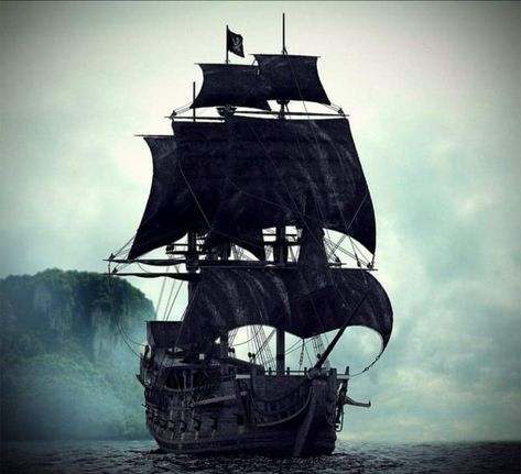 Moon And Sea, Bateau Pirate, This Is The Day, Jolly Roger, Watch New, Dream It, Pirates Of The Caribbean, Now What, Go Away