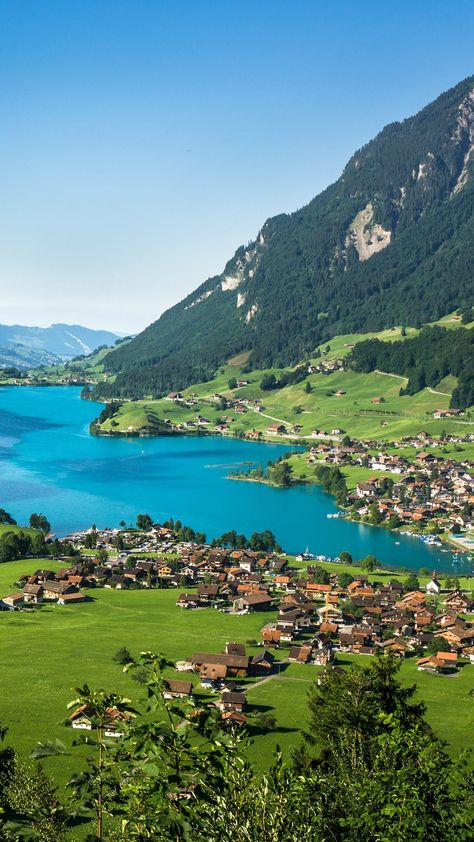 Lake Lungern (German: Lungerersee, also spelled Lungernsee or Lungerensee) is a natural lake in Obwalden, Switzerland, named after the town of Lungern on its shore. The lake is drained by the river Sarner Aa, which flows through the Sarnersee and into Lake Luzern. Nature, Lungern Switzerland, Lakeside Village, Nature Photography Trees, Lakeside View, European Road Trip, Beautiful Places To Live, Digital Marketing Seo, Location Inspiration