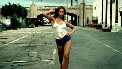 Crazy In Love Beyonce, Beyonce Crazy In Love, Beyonce Music, Beyonce Songs, Dangerous Love, Crazy In Love, Beyoncé Giselle Knowles-carter, Beyoncé Giselle Knowles, Beyonce And Jay Z