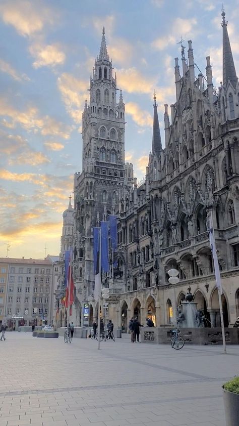 Passau, Marienplatz Munich Photography, Germany Places To Visit, Munich Germany Photography, Germany Beautiful Places, German Country, Germany Places, Germany Video, Marienplatz Munich