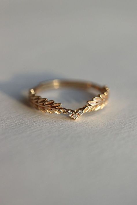 Goddess Angel, Modern Gold Ring, خواتم خطوبة, Angel Wing Ring, Gold Leaf Rings, Zierlicher Ring, Nike Gold, Gold Rings Fashion, Gold Rings Jewelry