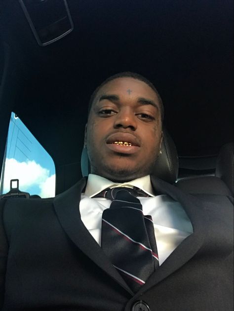 Kodak Black Wallpaper, Lil Kodak, Trendy Black Outfits, Popular Rappers, 2013 Swag Era, Hypebeast Fashion, Legendary Pictures, Best Rapper Alive, Kodak Black