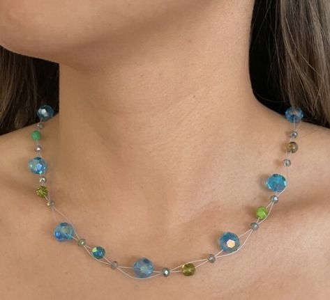 Trendy Jewelry Handmade, Daisy Choker, Waist Jewelry, Green Iridescent, Necklace Trendy, Floating Necklace, Wire Necklace, Mermaid Necklace, Blue Necklace