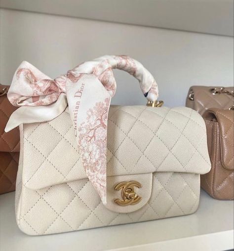 Gossip Girls, Sac Boy, Cristian Dior, Tas Chanel, Luxury Bags Collection, Pink Coquette, Tas Fashion, Girly Bags, Fancy Bags