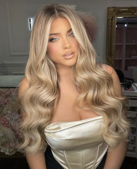 Balayage, Blonde Loose Waves, Hollywood Curls Blonde Hair, Long Blonde Prom Hair, Balayage Hollywood Waves, Long Blonde Hairstyles Formal, Big Curls Blonde Hair, Big Waves Wedding Hair, Hollywood Waves Blonde