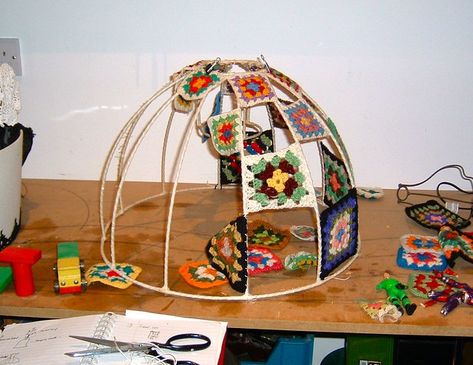 Lampe Crochet, Crochet Lampshade, Crochet Lamp, Rustic Lamp, Crochet Patterns Ideas, Repurposed Lamp, Elegant Lamp, House Lamp, شال كروشيه