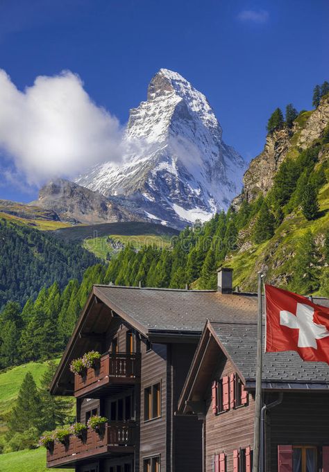 Photos Of Switzerland, Swizland Switzerland Wallpaper, Swisszerland Wallpaper, Switzerland Flag Aesthetic, Bendera Swiss, Switerzerland Travel, Swizland Switzerland, Switerzerland Aesthetic, Negara Swiss