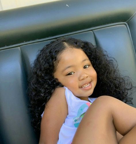 Blasian Babies, Mix Baby Girl, Mommy And Baby Pictures, Cute Mixed Babies, Mode Hippie, Black Baby Girls, Cute Black Babies, Light Skin Girls, Asian Babies