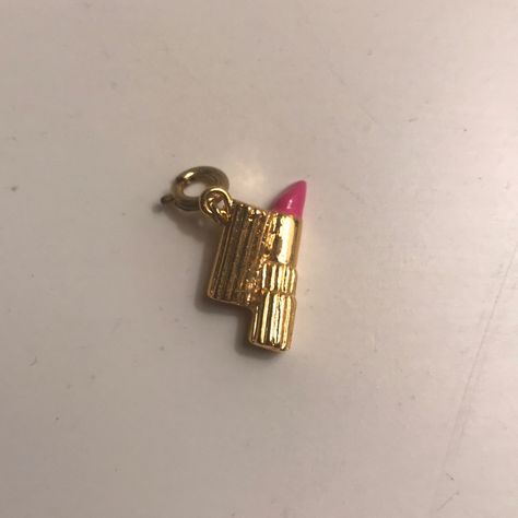 Add This Beautiful Este Lauder Lipstick Charm To Your Bracelet Or Necklace. Brand New In Box. Estee Lauder Lipstick, Estée Lauder, Bracelet Charm, Womens Jewelry Bracelets, Color Brown, Charms, Charm Bracelet, Women Jewelry, Brand New