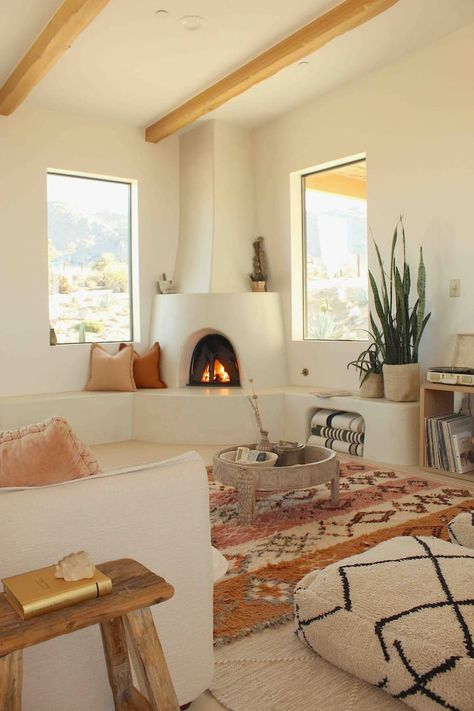 Desert Interior Design, Joshua Tree House, Adobe Home, Arizona House, Desert Decor, Desert Homes, Inspire Me Home Decor, Style At Home, Joshua Tree