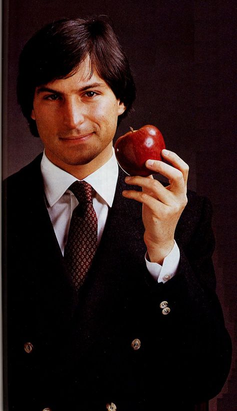 something about steve jobs... the master mind behind Apple ❤❦♪♫ Dale Carnegie, Next Computer, Steve Jobs Apple, Steve Jobs Quotes, Steve Wozniak, Very Important Person, Apple Inc, Steve Jobs, Famous Faces