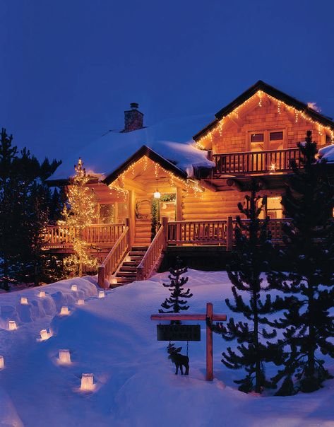 Log Cabin Homes, Snow Lights, Snowy Cabin, Snow Cabin, Cabin Aesthetic, Winter Cabin, Winter Scenery, Cabins And Cottages, Wishful Thinking