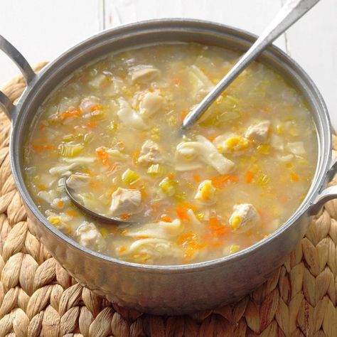 Amish Chicken Corn Soup Amish Chicken Corn Soup Recipe, Amish Chicken Corn Soup, Creamed Corn Soup, Pennsylvania Recipes, Amish Baking, Amish Dishes, Breakfast Pies, Chicken Corn Soup, Sup Ayam