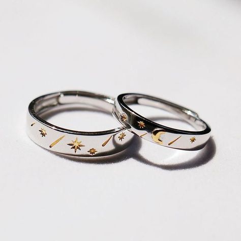 خواتم خطوبة, Matching Promise Rings, Best Friend Rings, Couple Ring Design, Bff Jewelry, Friend Rings, Couple Jewelry, Matching Jewelry, Matching Rings