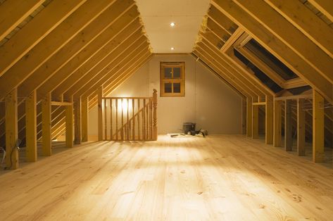 The decision regarding the thickness of plywood to use for the subfloor in the attic has a lot to do with how you intend to use the attic, and it also depends on the spacing of the ceiling joists. Oversizing is an unnecessary expense, but you don't want to fall through. Attic Floor, Loft Extension, Attic Staircase, Finished Attic, Garage Attic, Attic Bedroom Designs, Attic Playroom, Attic Loft, Attic House