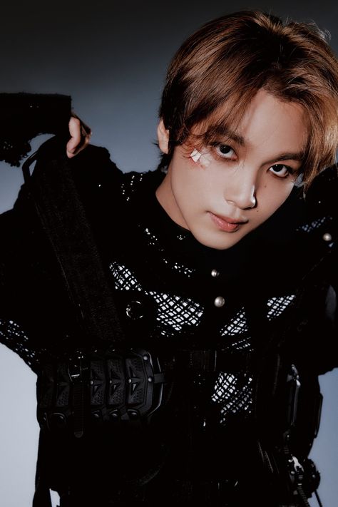 NCT 127 The 5th Album 'Fact Check' Photo Facts, Fact Check, Nct Life, Fact Checking, Fotografi Potret, South Korean Boy Band, Instagram Update, Pop Group, Nct 127