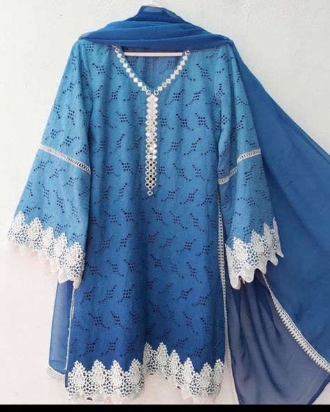 Chicken Kari, Chicken Dress, Shirt Design For Girls, Full Sleeves Design, Lace Suit, Lace Dress Design, Simple Kurta Designs, Latest Dress Design, Trendy Shirt Designs