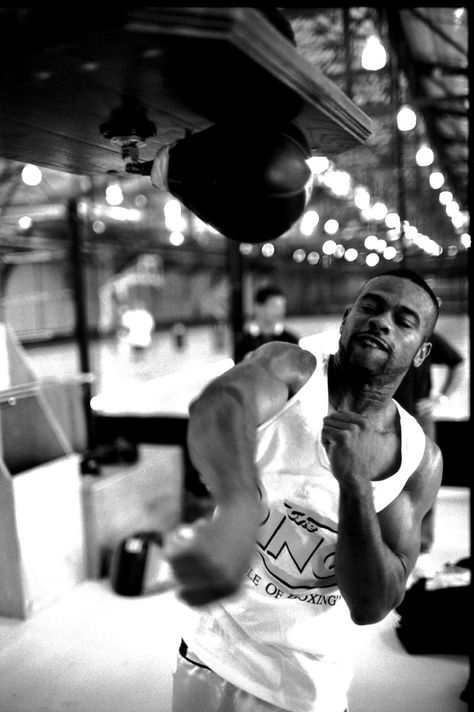 Roy Jones Jr Jiu Jitsu, Boxing Pictures, Boxing Photos, Roy Jones Jr, Male Celebrity, Male Celebs, Boxing Champions, Boxing Gym, Combat Sport