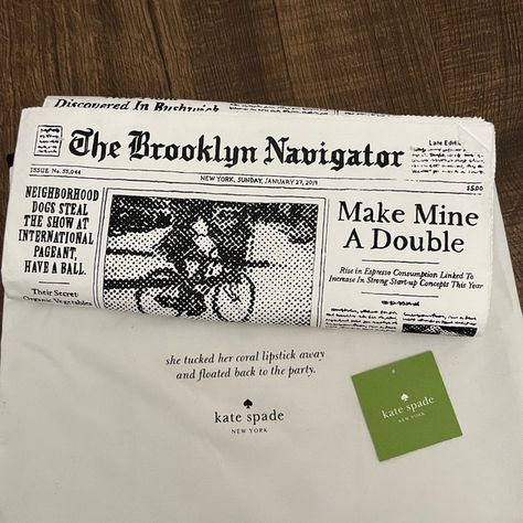 Kate Spade newspaper clutch rare like new bag Spade Aesthetic, Kate Spade Aesthetic, Coral Lipstick, Dream Bags, Kate Spade Inspired, Unboxing Experience, Packaging Ideas, Kate Spade Handbags, New Bag