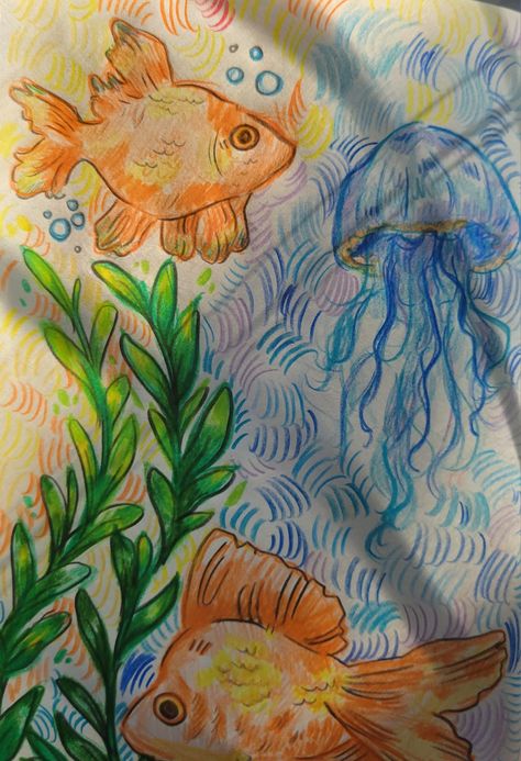 Color Fish Drawing, Fish Ideas Drawing, Ap Art Drawing Portfolio, Ocean Marker Drawing, Jellyfish How To Draw, Drawing Ideas Jellyfish, Aquatic Life Drawing, Fish Anatomy Drawing, Jellyfish Drawing Colored Pencil