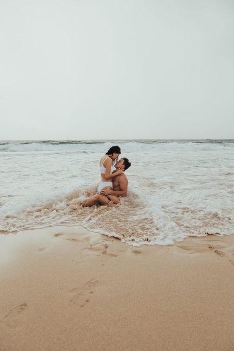 Spicy Beach Pictures, Couples Beach Photoshoot Bathing Suit, Couples Beach Photoshoot In Water, Couple Bathing Suit Photoshoot, Spicy Beach Pictures Couples, Couple Beach Pictures Swimsuit, Steamy Beach Couple Shoot, Moody Beach Photoshoot Couple, Pool Couple Photoshoot